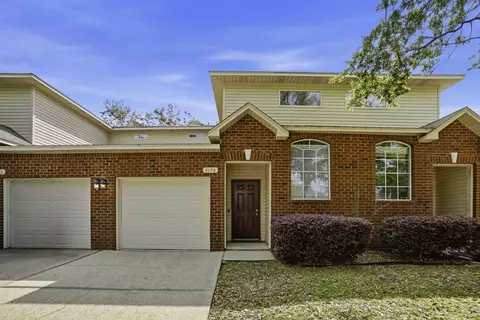 2176 Hadleigh Hills Ct, Navarre, FL 32566