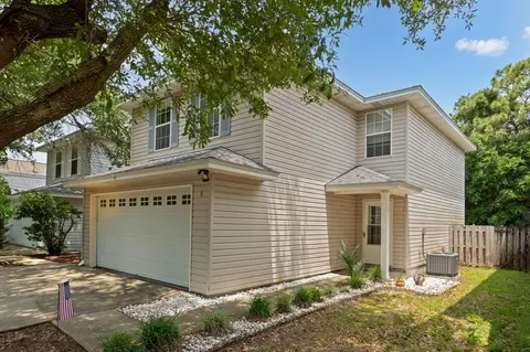 9 5th Ave, Shalimar, FL 32579