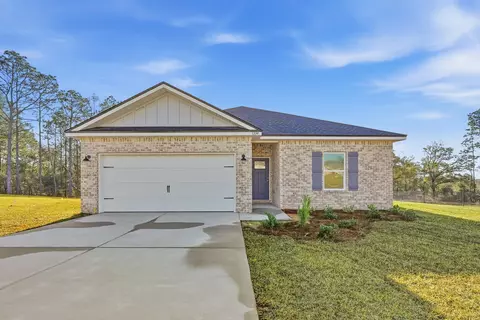 91 Spooner St, Defuniak Springs, FL 32433