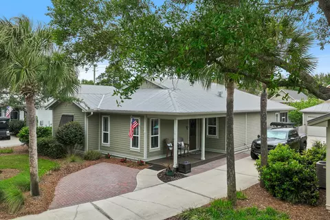 2011 Pine Island Cir, Miramar Beach, FL 32550