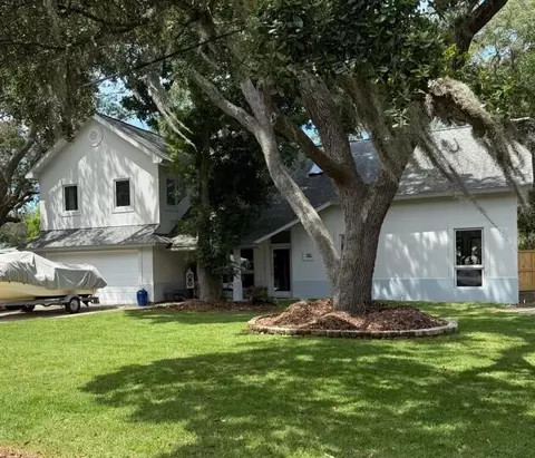 515 Navy Cove Blvd, Gulf Breeze, FL 32561
