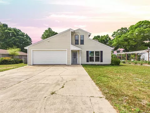 3284 Fairview Ave, Crestview, FL 32539