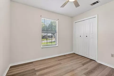 Bedroom - 121 Campbell Ave, Crestview, FL 32536 photo 2 of 4