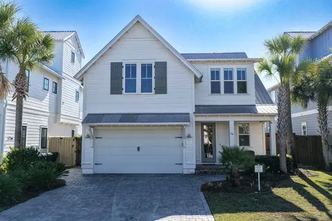 46 Lake St, Miramar Beach, FL 32550