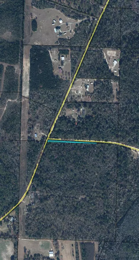 2867 Gilberts Mill Rd, Chipley, FL 32428