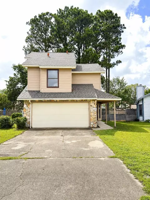 1512 W Mariah Way, Fort Walton Beach, FL 32547