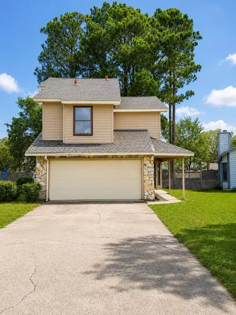 1512 W Mariah Way, Fort Walton Beach, FL 32547