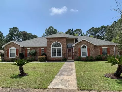 136 Gail La, Fort Walton Beach, FL 32547