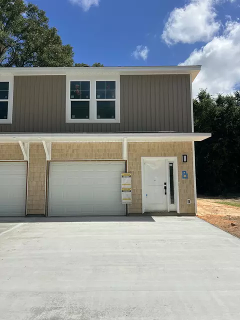 Exterior - 161 S Booker Street Unit A B St UNIT A + B, Crestview, FL 32536 photo 4 of 5