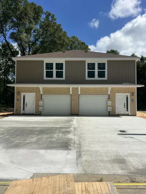 Exterior - 161 S Booker Street Unit A B St UNIT A + B, Crestview, FL 32536 photo 2 of 5