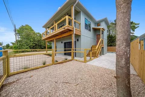 310 Benicia Pl, Panama City Beach, FL 32413