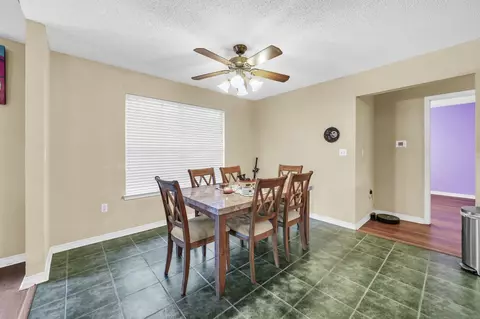 Dining - 531 Gallant Fox Ln, Crestview, FL 32539 photo 2 of 2