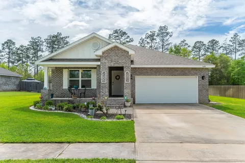 6626 Spyglass Hill Rd, Laurel Hill, FL 32567