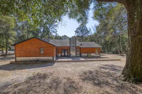 Exterior - 101 Thurston Pl, Crestview, FL 32536 photo 17 of 23