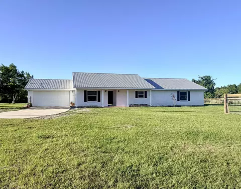 258 NW 122nd Ave, Oxford, FL 34484