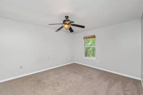 Bedroom - 10 Flora Cv, Crestview, FL 32539 photo 1 of 5