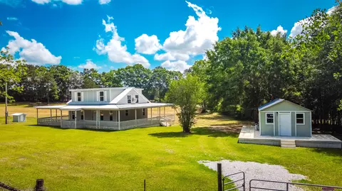 1650 Perkins Rd, Laurel Hill, FL 32567