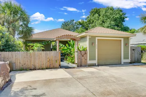 329 Main St, Destin, FL 32541