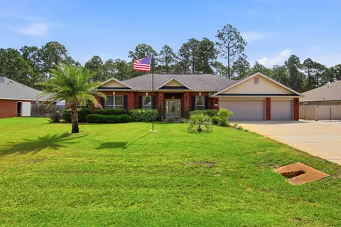 2404 Tumbleweed Dr, Navarre, FL 32566