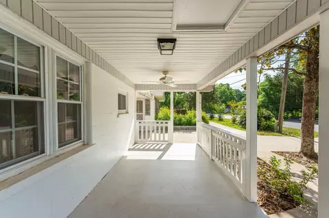 Exterior - 578 E Williams Ave, Crestview, FL 32539 photo 2 of 8