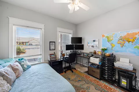 Bedroom - 804 Symphony Way, Freeport, FL 32439 photo 5 of 7