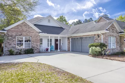 804 Symphony Way, Freeport, FL 32439