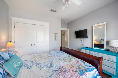 Bedroom - 804 Symphony Way, Freeport, FL 32439 photo 7 of 7