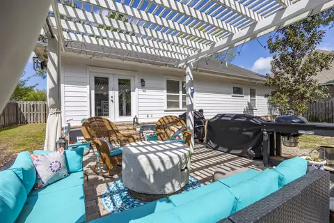 Exterior - 804 Symphony Way, Freeport, FL 32439 photo 3 of 7