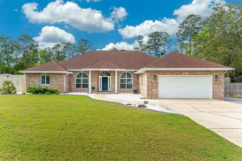 642 W Kilcullen Dr, Niceville, FL 32578