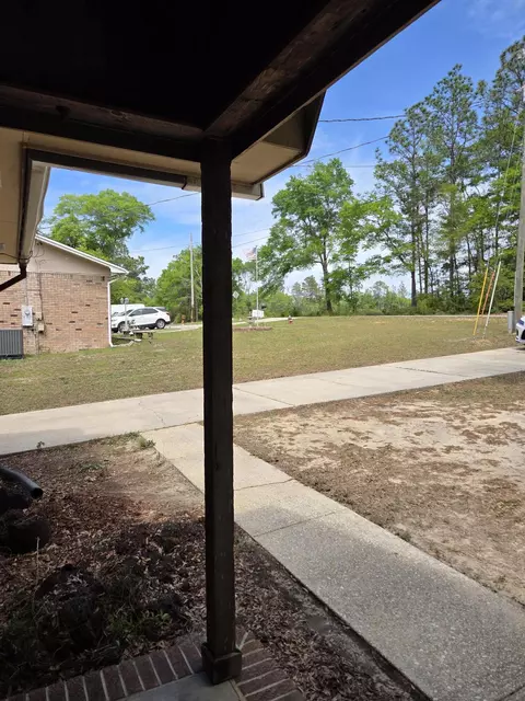 Exterior - 170 Ridge Lake Rd, Crestview, FL 32536 photo 1 of 6