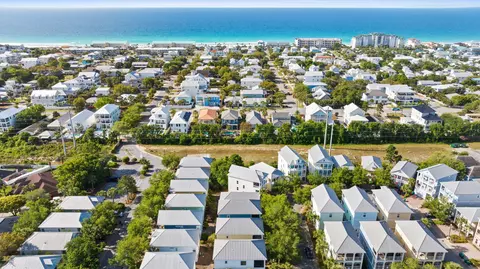 View/Area - 209 E Grand Key Loop, Destin, FL 32541 photo 4 of 9
