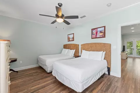 Bedroom - 209 E Grand Key Loop, Destin, FL 32541 photo 11 of 15