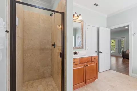 Bath - 209 E Grand Key Loop, Destin, FL 32541 photo 4 of 8