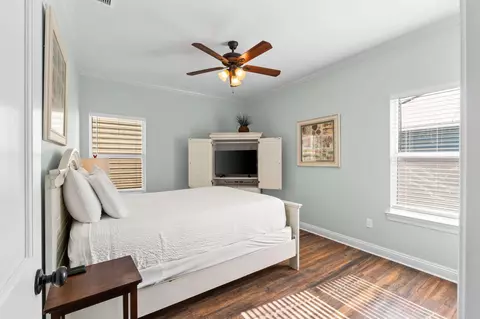 Bedroom - 209 E Grand Key Loop, Destin, FL 32541 photo 7 of 15