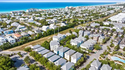 View/Area - 209 E Grand Key Loop, Destin, FL 32541 photo 5 of 9