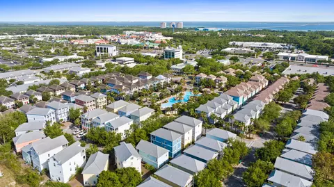 View/Area - 209 E Grand Key Loop, Destin, FL 32541 photo 7 of 9
