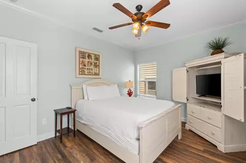 Bedroom - 209 E Grand Key Loop, Destin, FL 32541 photo 8 of 15