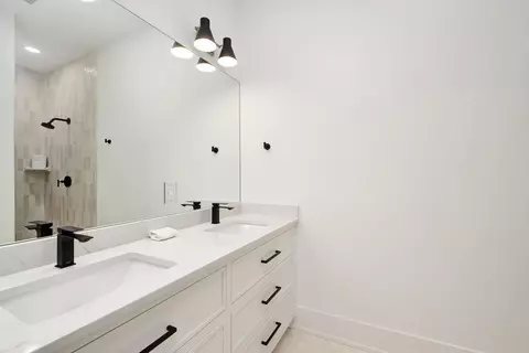 Bath - 7570 E County Highway 30a, Watersound, FL 32461 photo 8 of 9