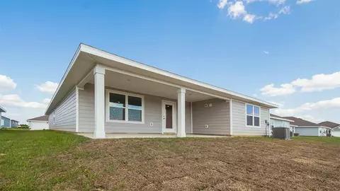 Exterior - 145 Eunola Ln, Freeport, FL 32439 photo 4 of 4