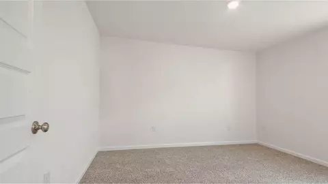 Bedroom - 145 Eunola Ln, Freeport, FL 32439 photo 6 of 7
