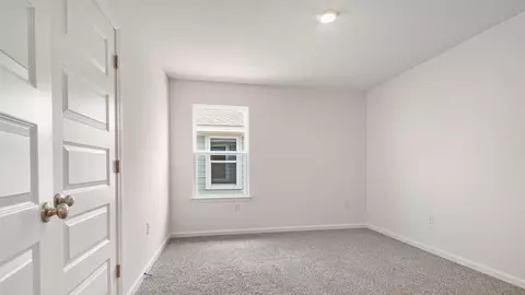 Bedroom - 145 Eunola Ln, Freeport, FL 32439 photo 4 of 7