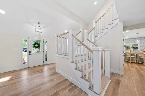 Entry Way - 7 Tomahawk Ct, Destin, FL 32541 photo 3 of 4