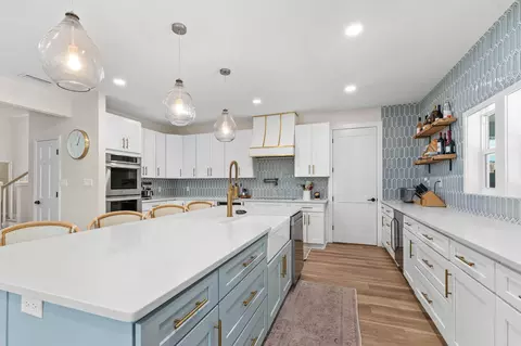 Kitchen - 7 Tomahawk Ct, Destin, FL 32541 photo 1 of 4