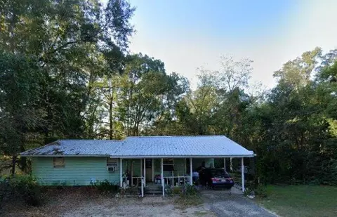 395 E Brock Ave, Bonifay, FL 32425