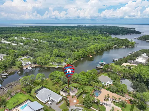 165 Blue Bell Cir, Santa Rosa Beach, FL 32459