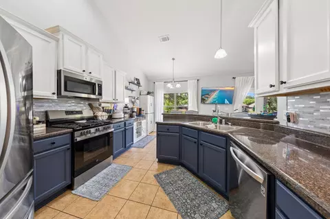 Kitchen - 471 Symphony Way, Freeport, FL 32439 photo 3 of 5