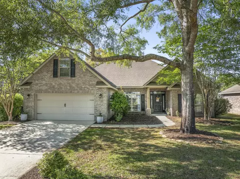 471 Symphony Way, Freeport, FL 32439