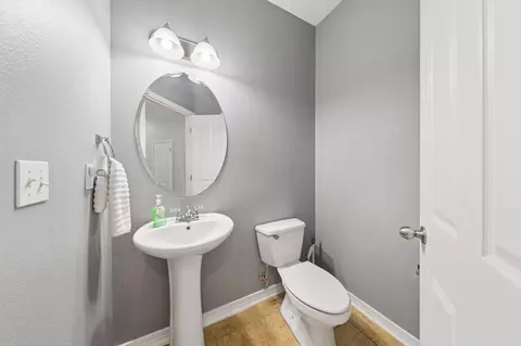 Bath - 471 Symphony Way, Freeport, FL 32439 photo 2 of 3