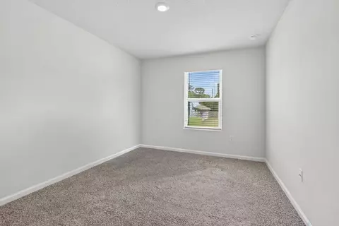 Bedroom - 2637 Saltgrass Way, Crestview, FL 32536 photo 4 of 8