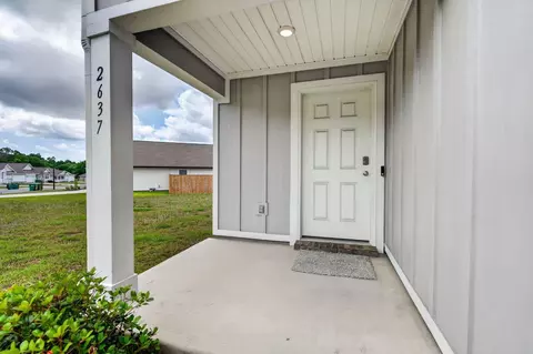 Exterior - 2637 Saltgrass Way, Crestview, FL 32536 photo 5 of 14